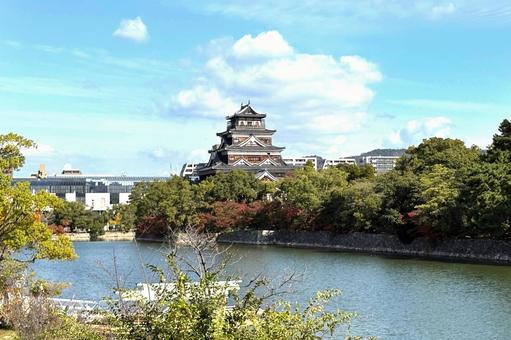 広島城秋の写真