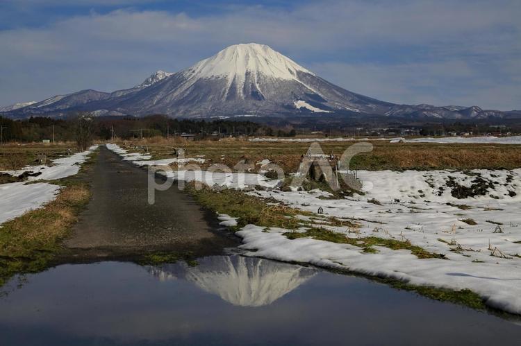 山陰　鳥取県　大山 鳥取県,大山,伯耆富士の写真素材