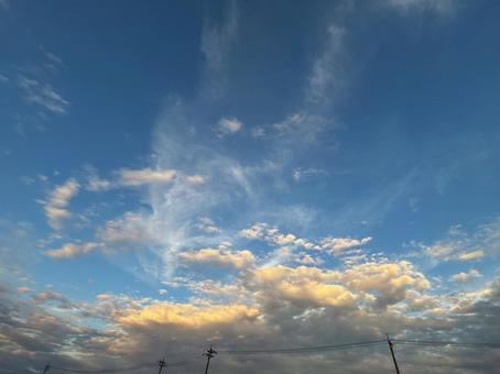 空、雲、夕空、大きな雲 空、雲、夕空、大きな雲の写真