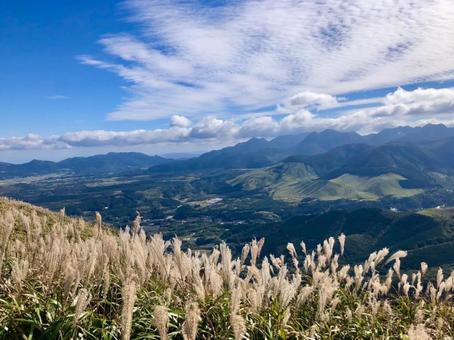爽やかな山の風景 爽やかな山の風景の写真