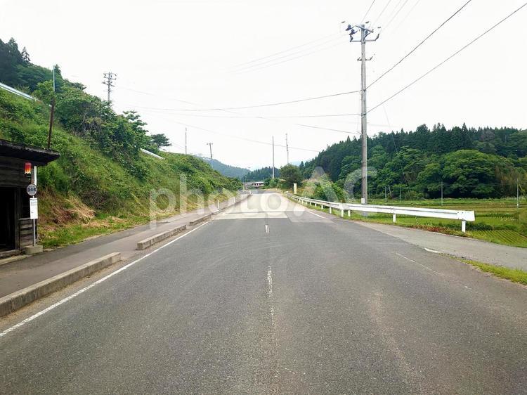 田舎の舗装された道路 田舎,交通,建物の写真素材