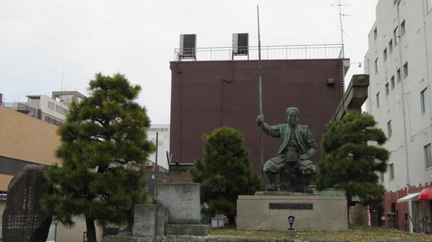 北ノ庄城 柴田勝家の銅像 北ノ庄城 柴田勝家の銅像 北ノ庄城,柴田勝家,お市の方の写真素材