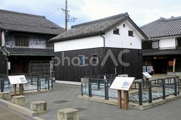 兵庫・高砂南堀川の遺構（雁木と護岸石垣） 兵庫,高砂南堀川,遺構の写真素材