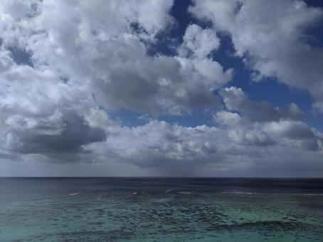 空と海 空と海の写真