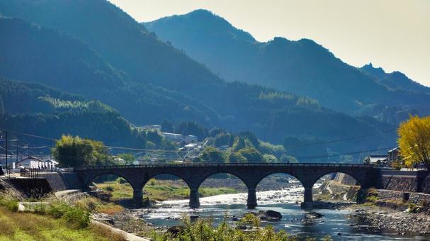 橋がある田舎の風景 橋がある田舎の風景の写真