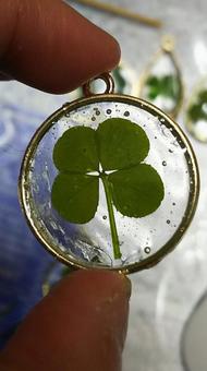 幸運の四つ葉ハンドメイドレジン 四つ葉,四つ葉のクローバー,レジンの写真素材
