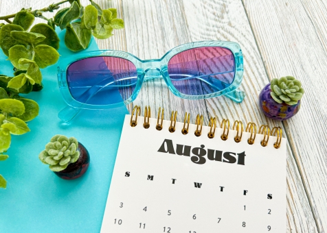 8月の壁紙 カレンダー 8月の壁紙 カレンダー 8月,夏,8月の写真素材