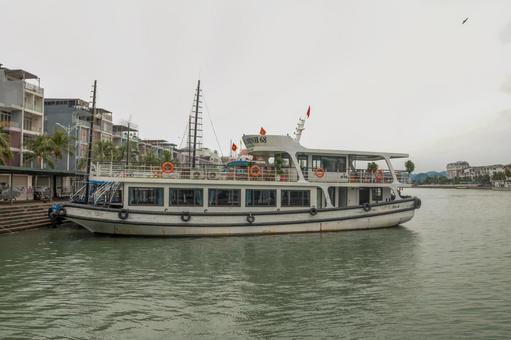 船 船,観光船,水の写真素材