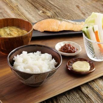和食朝ごはん 和食朝ごはんの写真