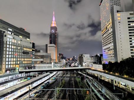 バスタ新宿から見るドコモタワー 東京,新宿,新宿駅の写真素材