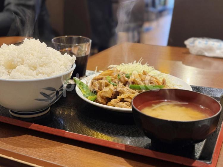 生姜焼き定食 豚の生姜焼き,生姜焼き,生姜焼き定食の写真素材