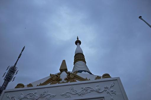 眉山山頂に堂々と建つ塔 徳島県,眉山,塔の写真素材