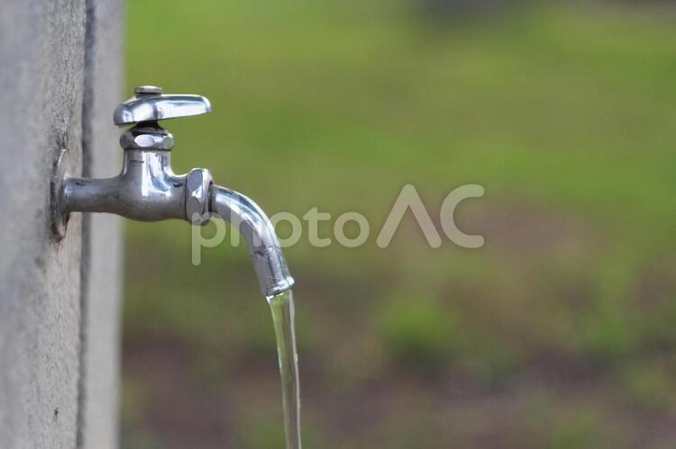 蛇口 蛇口,水,飲むの写真素材