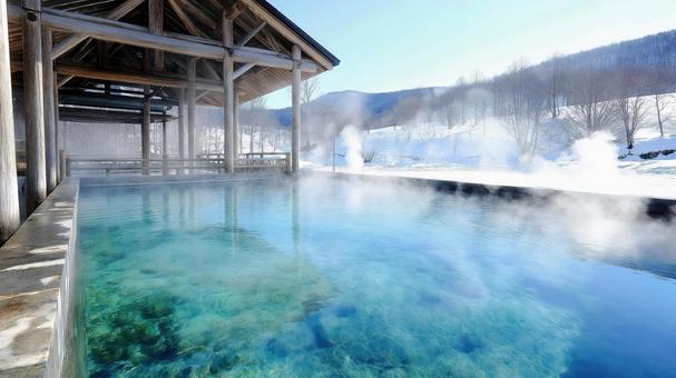 雪山と湯けむりの絶景露天温泉 雪山と湯けむりの絶景露天温泉の写真