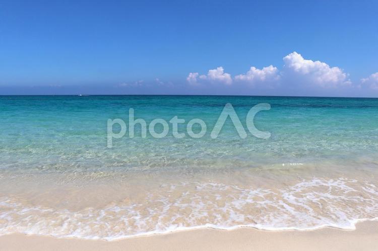 沖縄のきれいな海 海,空と海,青い海の写真素材