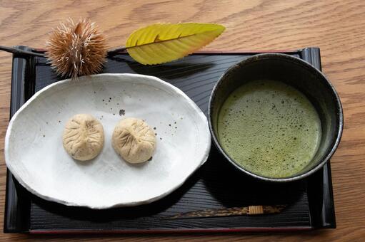 お抹茶と茶巾絞りの栗きんとん 秋,栗,栗きんとんの写真素材