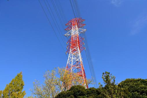 青空と鉄塔 青空と鉄塔の写真