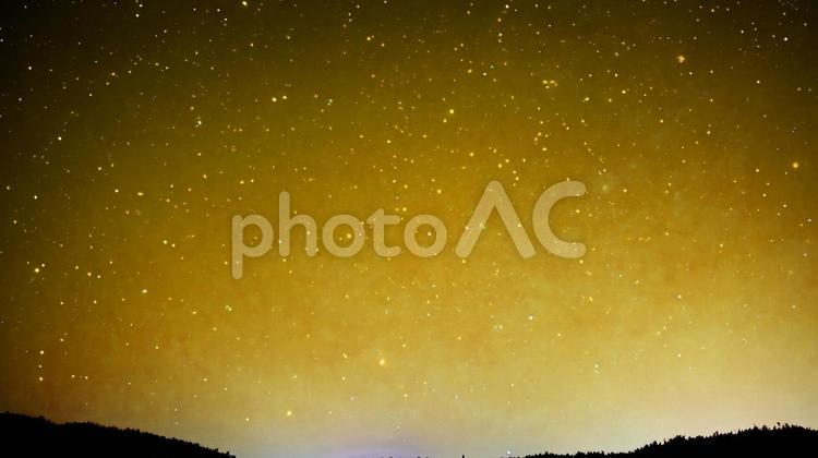 背景☆星空ファンタジー☆黄色 天の川,ミルキーウェイ,宇宙の写真素材