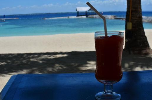 海辺のドリンク 海辺のドリンク 外,夏,素材の写真素材