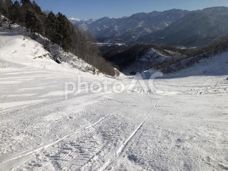 スキー場　ゲレンデ風景　白馬村 スキー場,ゲレンデ,白馬岩岳スノーフィールドの写真素材