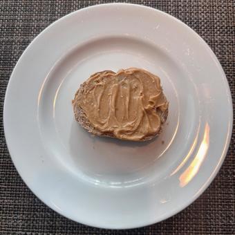 ピーナッツパン ピーナッツパン,ピーナッツトースト,パンの写真素材