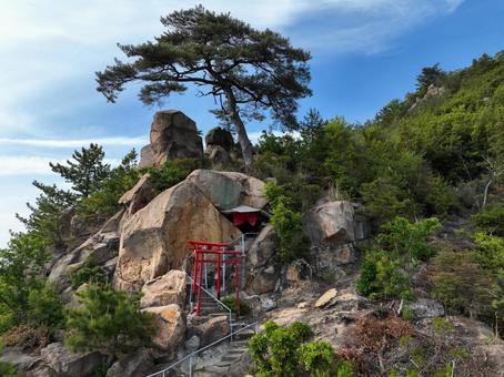 Photo, hidden gem inari shrine, hidden gem inari, secret spot inari daimyojin shrine, 