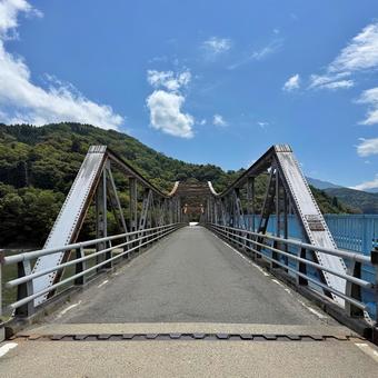 身延町の富士川橋_1 身延町の富士川橋_1 富士川橋,トラス橋,富士川の写真素材