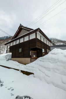 250329秋山郷切明温泉 250329秋山郷切明温泉 秋山郷,長野県,栄村の写真素材