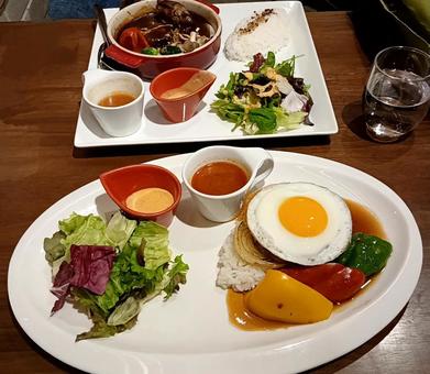 ロコモコとビーフシチュー ロコモコとビーフシチューの写真