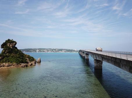 古宇利島1 古宇利島1 沖縄,古宇利島,橋の写真素材