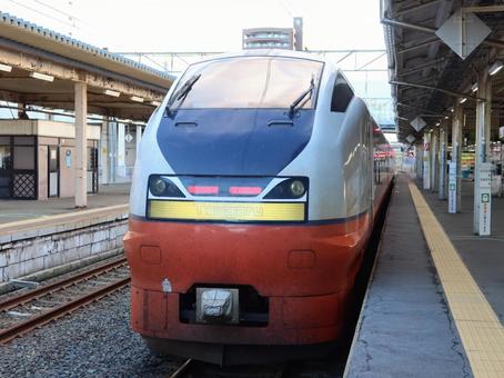 JR奥羽本線 E751系 特急つがる jr奥羽本線,e751系,特急つがるの写真素材