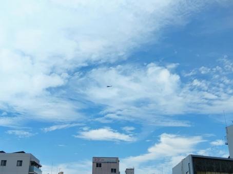 うろこ状やさざ波状に見える雲 うろこ状やさざ波状に見える雲の写真