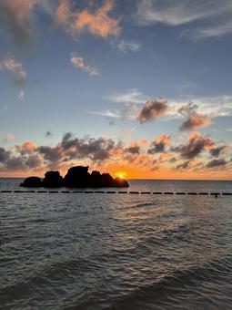 夕陽④ 沖縄,夕陽,sunsetの写真素材
