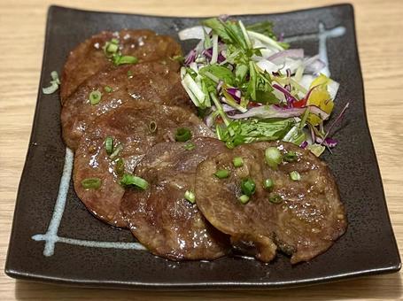 牛タン炭火焼き 牛タン炭火焼き,炭火焼き,牛タンの写真素材