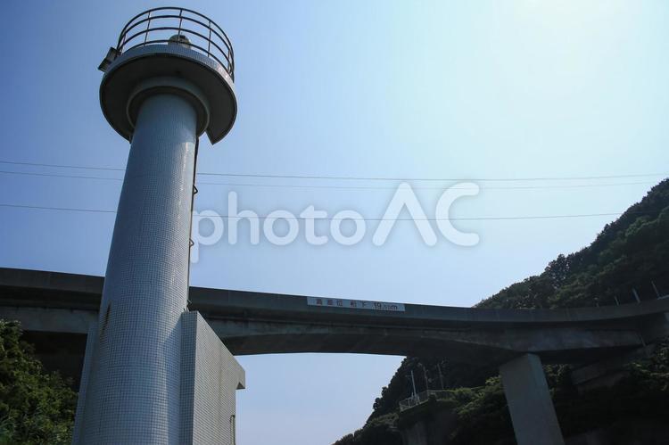 愛媛県愛南町　北口防波堤灯台と船越運河 船越運河北口防波堤灯台,船越運河,運河の写真素材