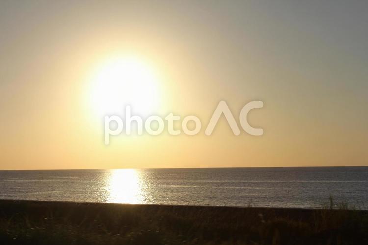 沖縄の夕日 沖縄,海,波の写真素材