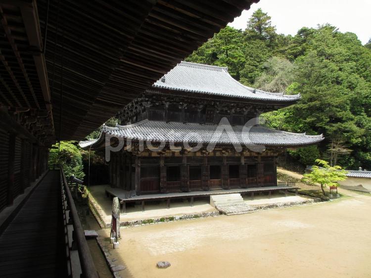 兵庫県-圓教寺-食堂二階から望む大講堂 圓教寺,寺,書寫山の写真素材