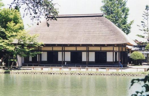 縁側で一休み/ぼーっとする時間 縁側で一休み/ぼーっとする時間 宮城県,大崎市,歴史的建造物の写真素材