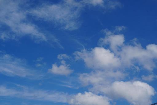 青空と雲 青空と雲の写真