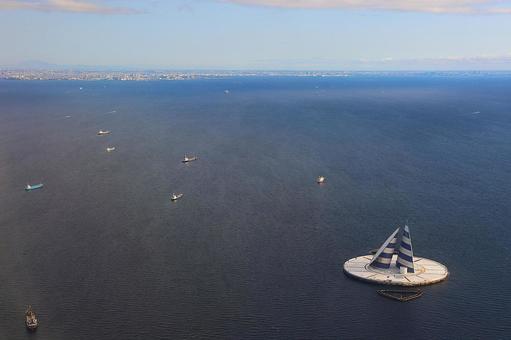１０月中旬の東京湾アクアライン川崎人工島 川崎人工島,東京湾アクアライン,東京湾の写真素材