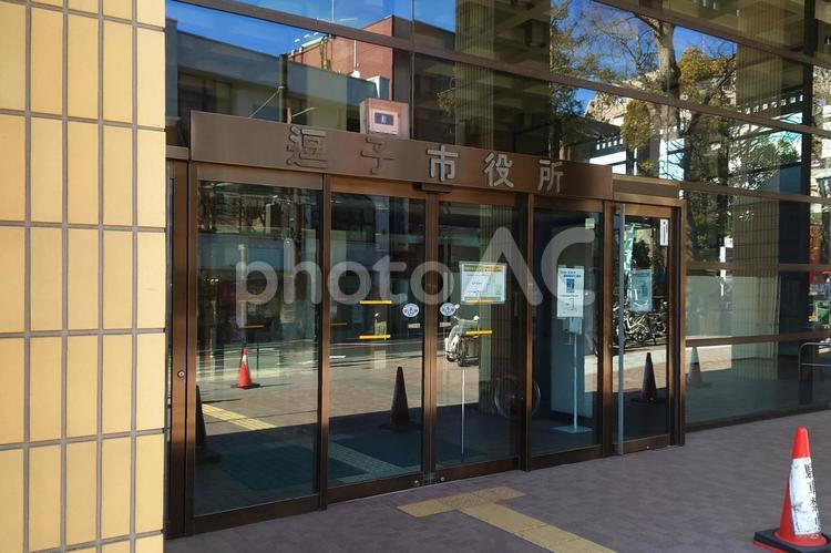 逗子市役所　市庁舎　神奈川県逗子市 逗子市役所,神奈川県,逗子市の写真素材