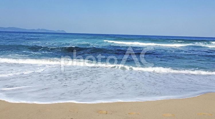 渚の背景「1」 海,波,渚の写真素材