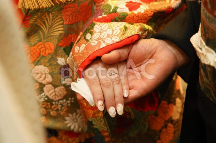 結婚式　和装　手元 神前式,神前,神殿の写真素材