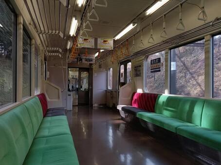 ＥＴ１２７系車内 えちごトキめき鉄道,鉄道,第三セクターの写真素材