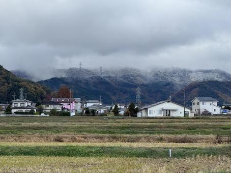 晩秋の塩尻市の風景 晩秋の塩尻市の風景の写真