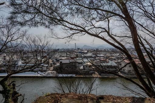 鶴ヶ城周辺の景色 鶴ヶ城周辺の景色 鶴ヶ城,鶴ヶ城市民公園,町並みの写真素材