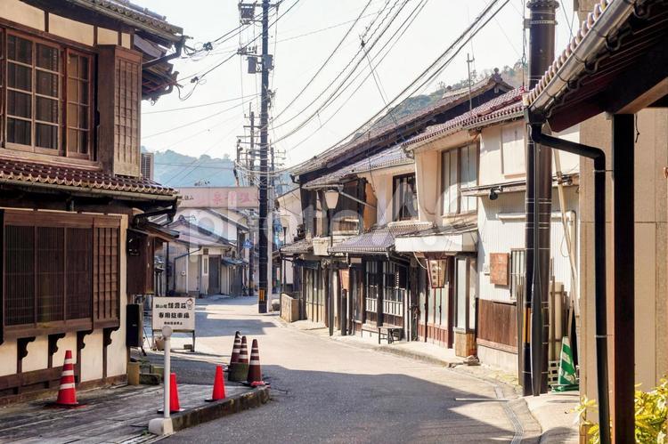 大田市の世界遺産・温泉津の温泉街 温泉津,世界遺産,石見銀山の写真素材