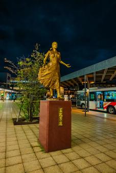 【福井】夜の敦賀駅周辺 【福井】夜の敦賀駅周辺 福井,敦賀,敦賀駅の写真素材