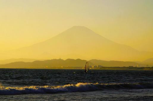 湘南・黄金色の時間 湘南・黄金色の時間の写真