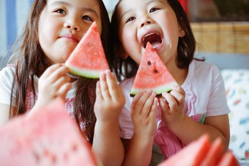 Child eating watermelon, watermelon, children, summer, JPG